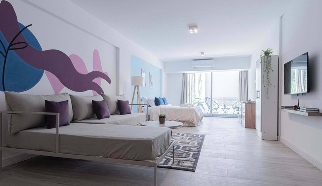 Fliphaus + Virrey 1 M - Lux Loft 4 Pax in Congreso