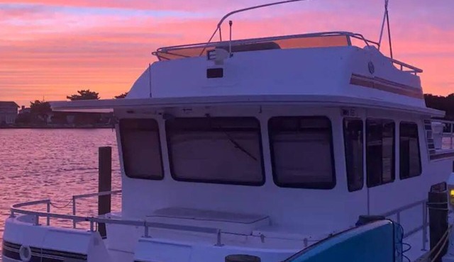 Floating In Paradise On The Azul Project