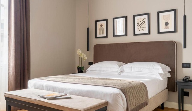 Flom Boutique Hotel