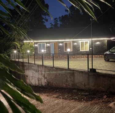Florence Stays Munnar