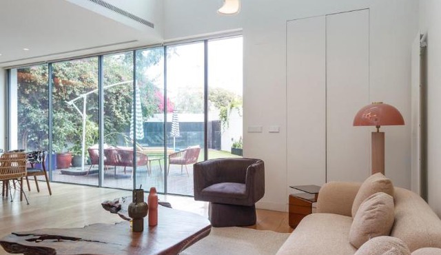 Florez Townhouse