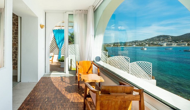 FLORIMAR, Villa. Ibiza. Little house by the sea in Ibiza