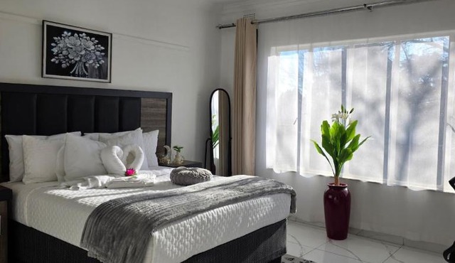 Flourish Haven Escape