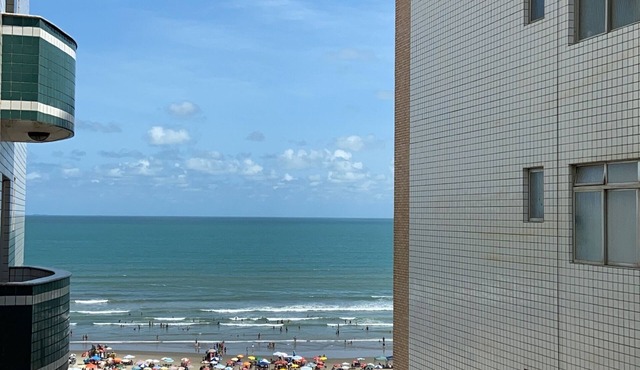 Foot in the sand apartment