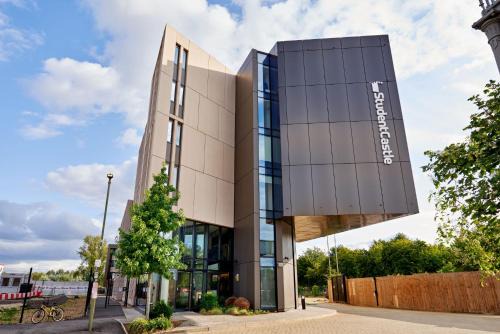 For Students Only - Studios in Oxford