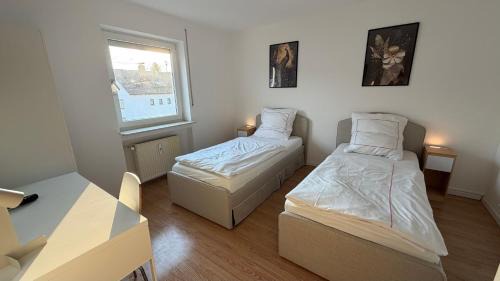 For workers in Kötz, Günzburg, A8, Appartment with 4 beds, Garage