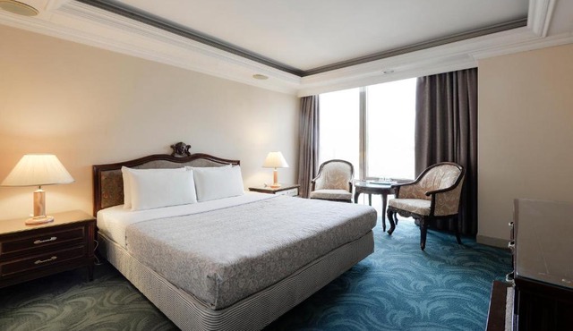 Forbes Hotel