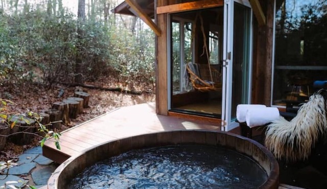 Forest Bathhouse – Sauna + Soak Tub + Luxury
