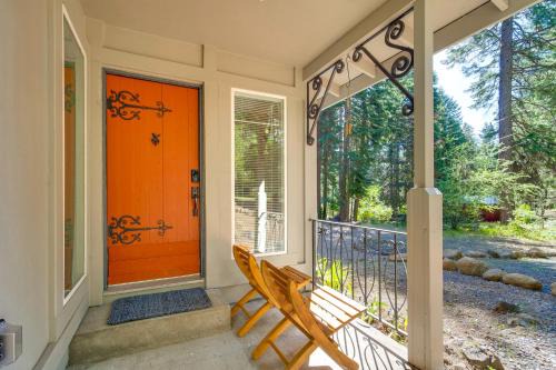 Forest Cabin by Crater Lake & Klamath Falls