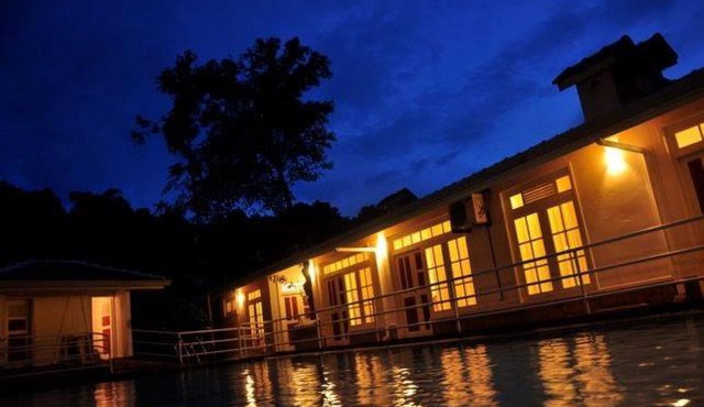 Forest Edge Hotel