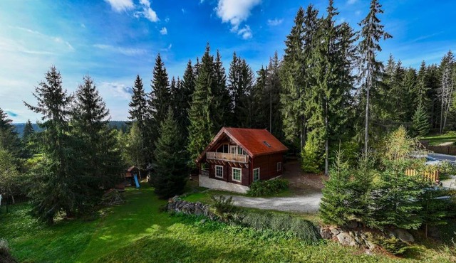 Forest Home Relax