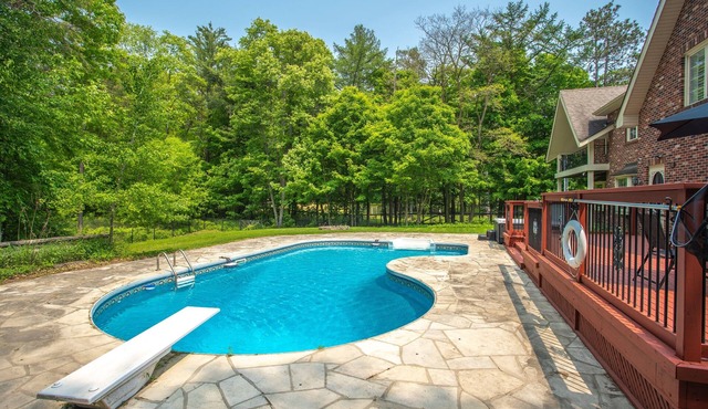 Forest House | Golf/Hiking/Horse Riding Nearby