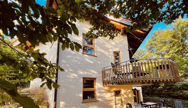 Forest & Lake vacation apartment