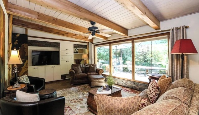 Forest Retreat 3BR Near UO, Autzen & River