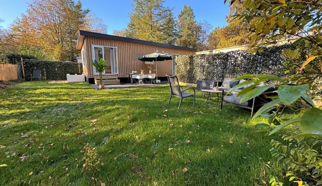 Forest view holiday house with private jacuzzi