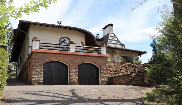 Forsthaus Zerbe/Espenschied, newly renovated with spacious garden