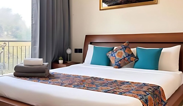 Fortune Home Service Apartment 3BHK J-130