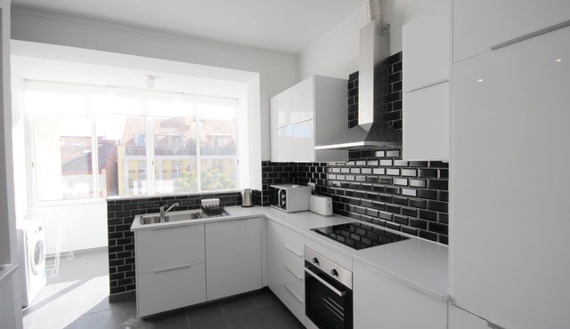 Four bedroom apartment Lisbon Domus 74 by amcf - 4