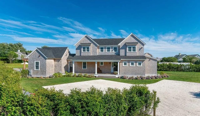 Four bedroom home with modern design