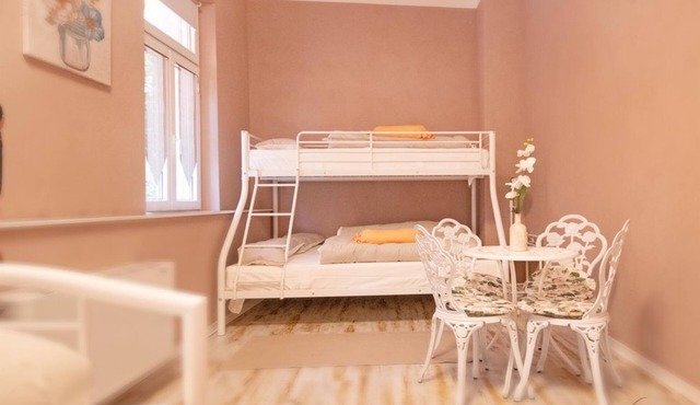 Four-bed room - Historia Hotel