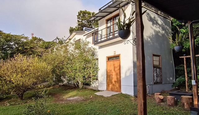 Four Elements House – Peace & Nature in Monteverde