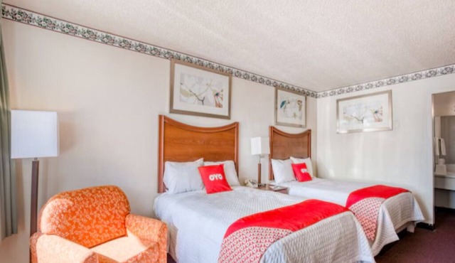 Four Family-Friendly Rooms w/Affordable Rates at Quiet, Cozy Location