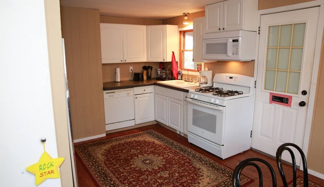 Four Season Vacation Rental- Hunter/Tannersville NY - seasonal rates available