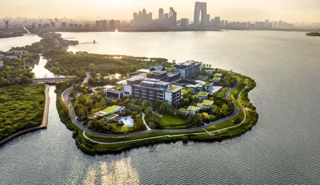 Four Seasons Hotel Suzhou