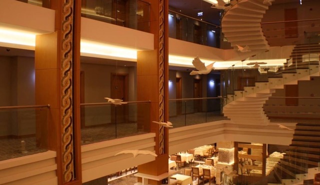 Fourway Hotel SPA & Restaurant