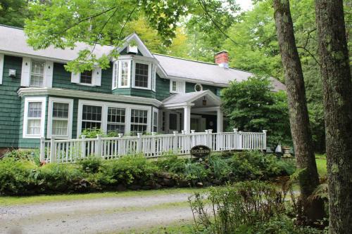 Fox Creek Inn