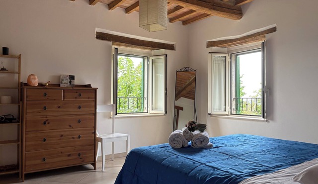 Foxes House - Relaxation and silence in the heart of the village of Montefabbri