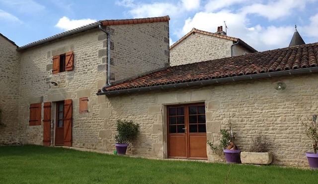Charming houses 9 pers. 4 minutes from Futuroscope