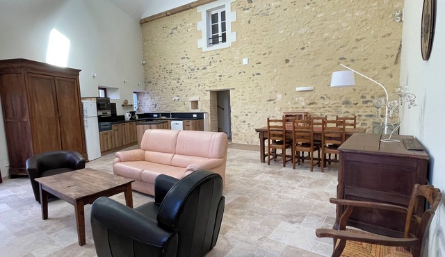 La Maison des Poètes – Charming Renovated Winemaker’s House