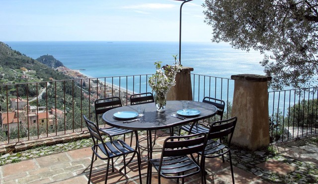 Francesca (VGO210) by Interhome