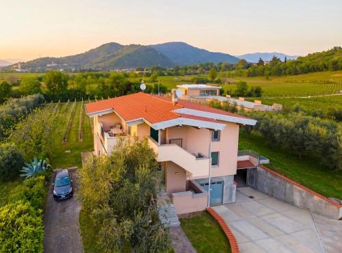 Franciacorta Hills Panorama Loft with Terrace