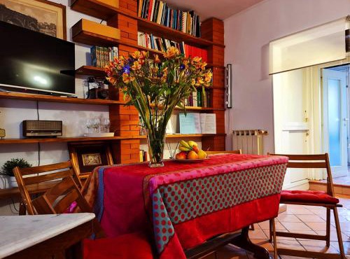 Frangipane Apartment