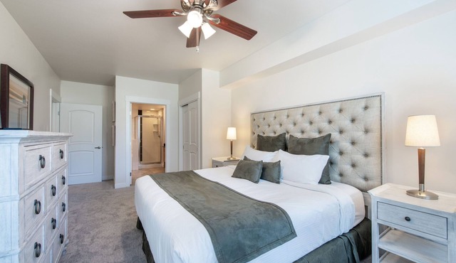 Fraser Crossing/Founders Pointe. Condo | Gondola Access (Select-Rated Condo 3414)