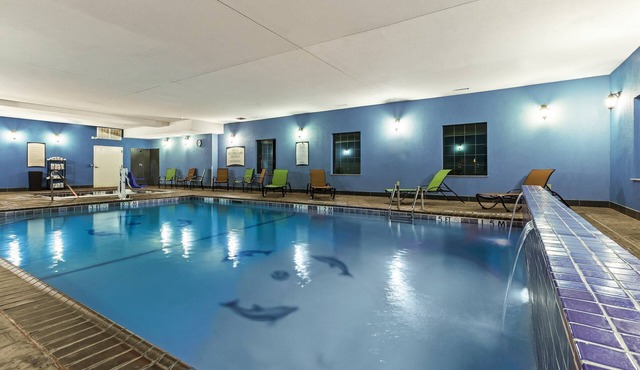 Free Breakfast Buffet. Pool & Hot Tub Access. Flatscreen TV.