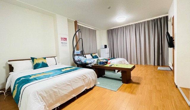 Free entry and exit 24 hours a day Located near t/Takamatsu Kagawa