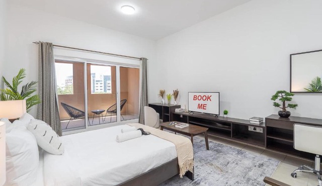 Free housekeeping visits during your stay - StayShort - A Gorgeous Studio in Zen 20 that Sleeps 2