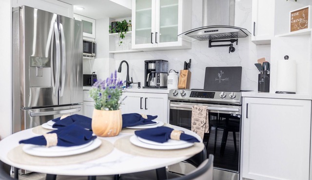 French Charm in Brampton. 2 Bdr Apt Family Friendly!
