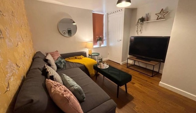 Fresh comfy space, feel at home.