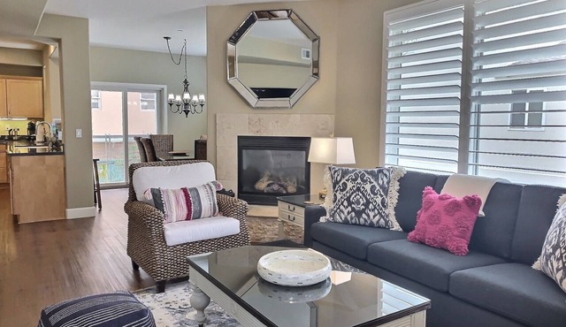 Fresh look at Shore Pleasure a family fav, steps from beach and downtown