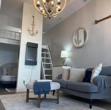 Friday Harbour Waterfront Chic Getaway