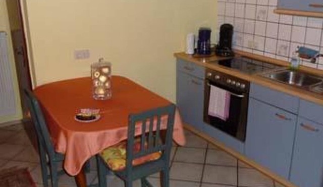 Friedhelm Meyer-Beer - apartment/apartment, shower, toilet, living room/bedroom