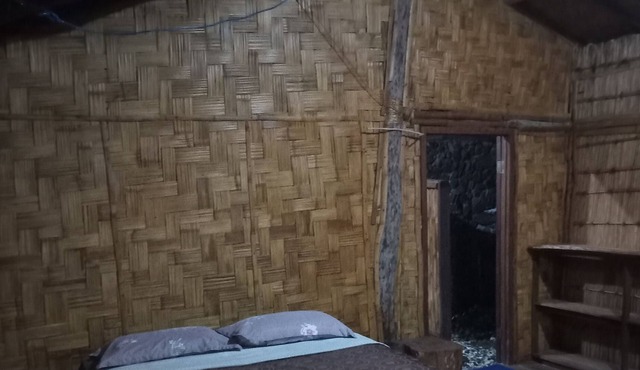 Friendly beach bungalow- Access to the beach and 30 mins from volcano ash plain