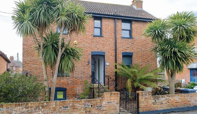 Frogmore Cottage