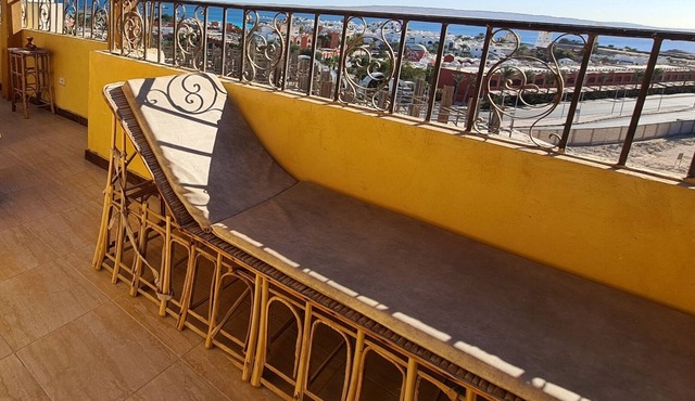 from 1 week: -30% discount priv. Terrace sea view pool 1km to the center free wifi