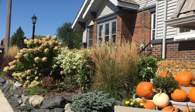 From Schwarz Supper Club to Road America, Schwarz Guest House is in Between.