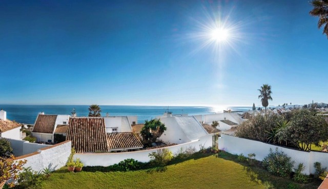 Front line beach villa in Bahia Dorada, Estepona, Costa del Sol.